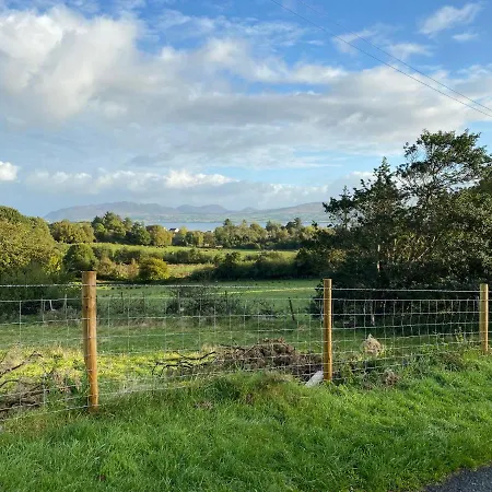 5-bedroom House Close To Beach Rathmullan